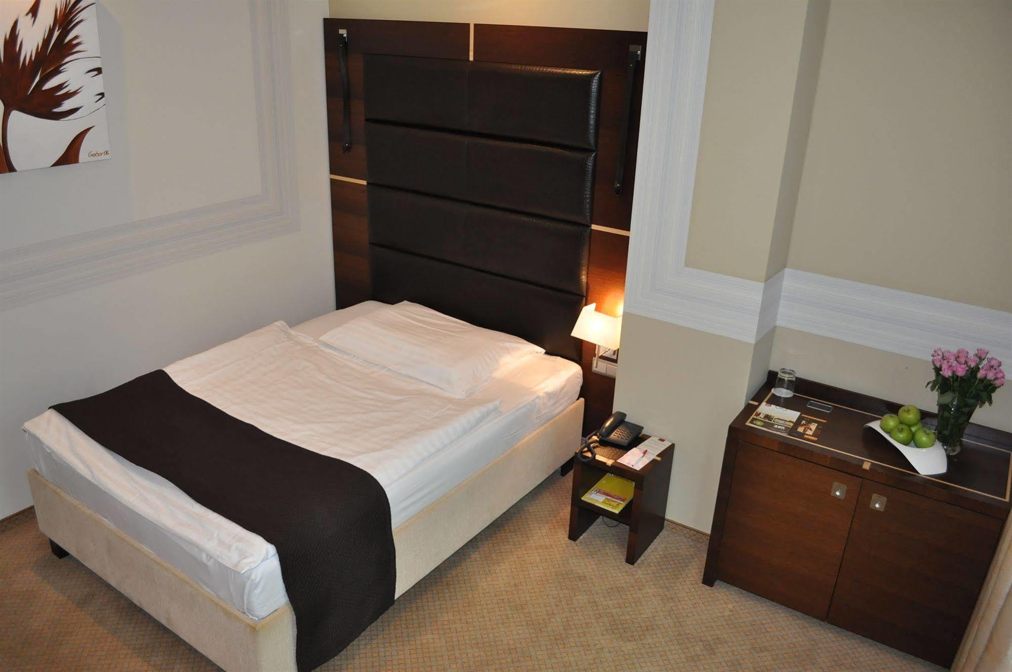 Art William 4* Bratislava